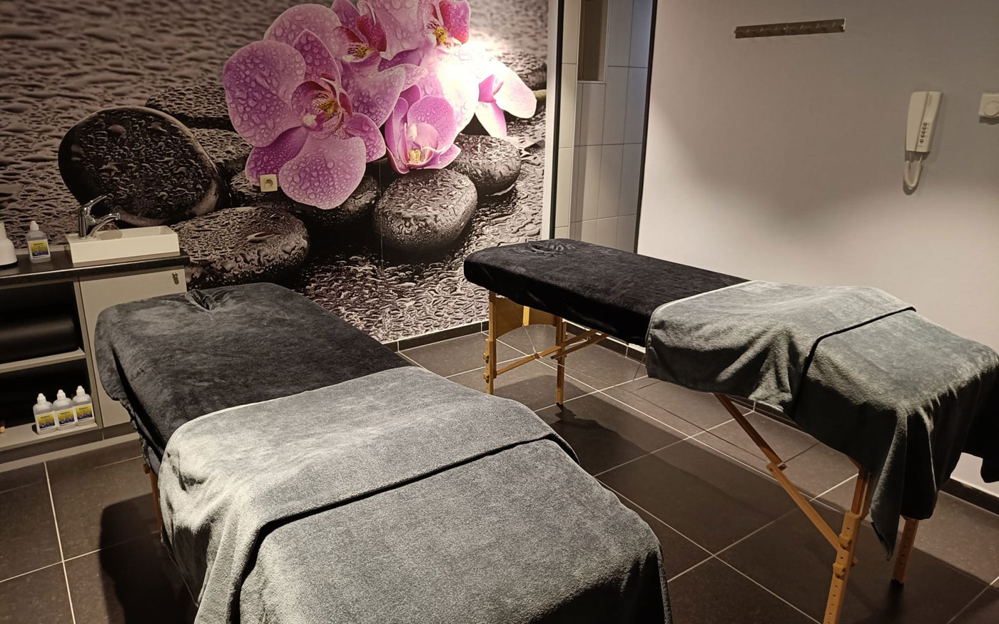 Massage arrangement | B-Relaxed