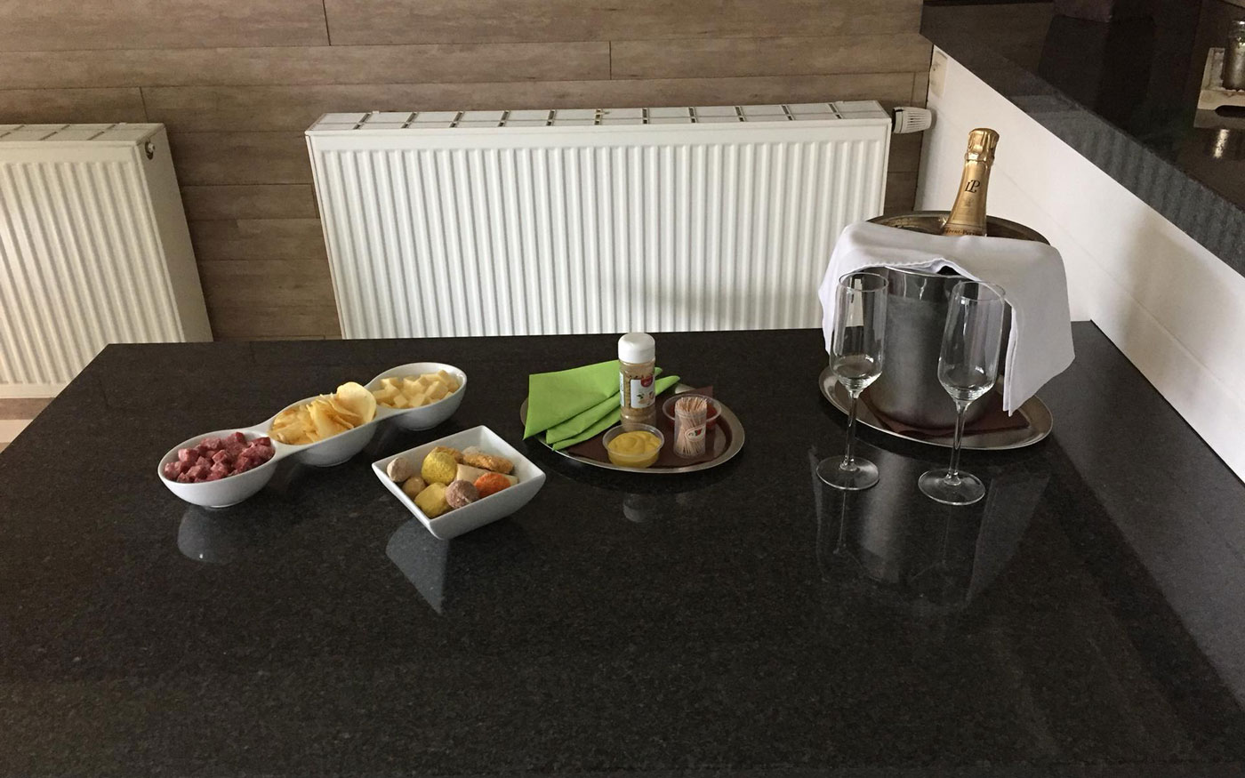 Champagne arrangement | B-Relaxed Champagne arrangement | B-Relaxed